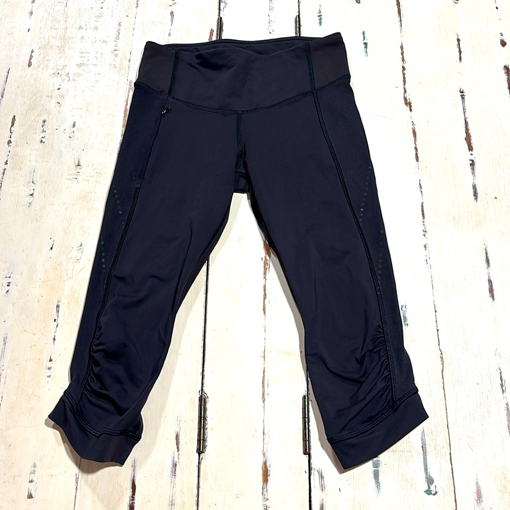 Lululemon Stop at Nothing Crop Size 4